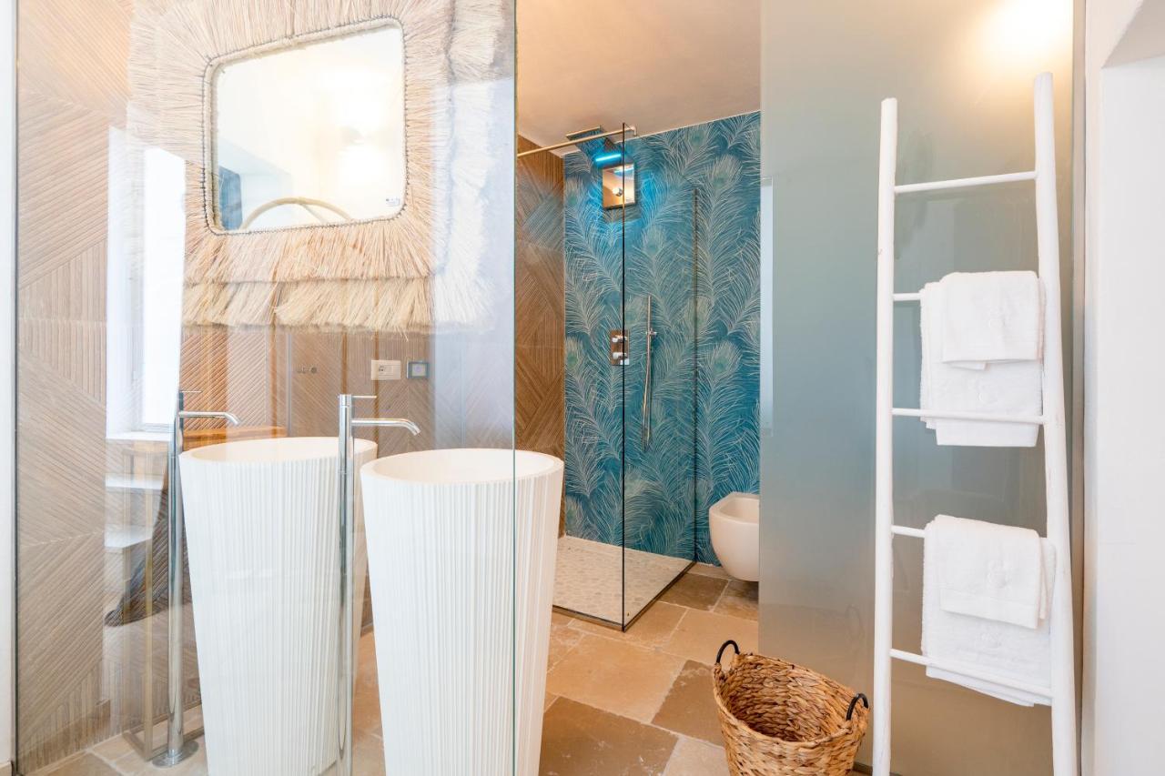Apulia Charming Suites - Casa Lonfo Suite Sole Монополи Экстерьер фото